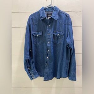 Wrangler Men’s Denim shirt